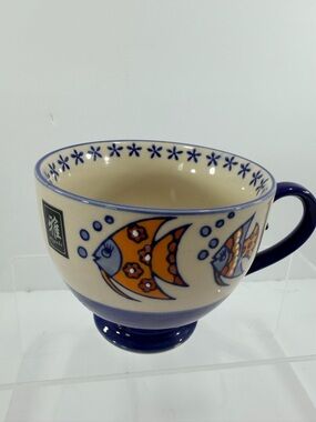 Yokohama Studio-Hand Painted Miyabi Footed Fish Pottery Tea Mug Rice Soup Bowl